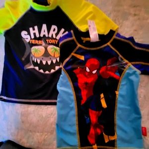 2 rash guards 3t and 4t